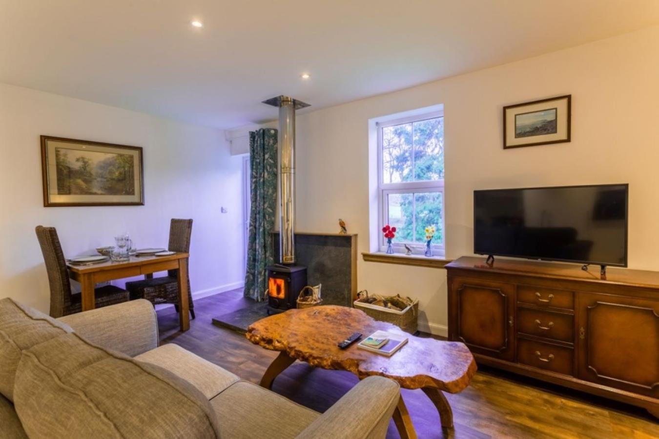 The Bungalow - Ardullie Lodge Dingwall Eksteriør billede